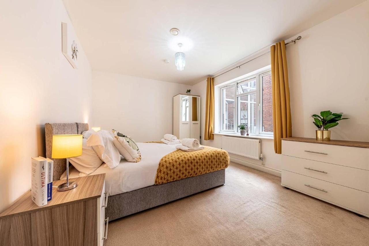 Grade 2 Listed Converted Church, Within 750Yrds To Southsea Beach Portsmouth Kültér fotó
