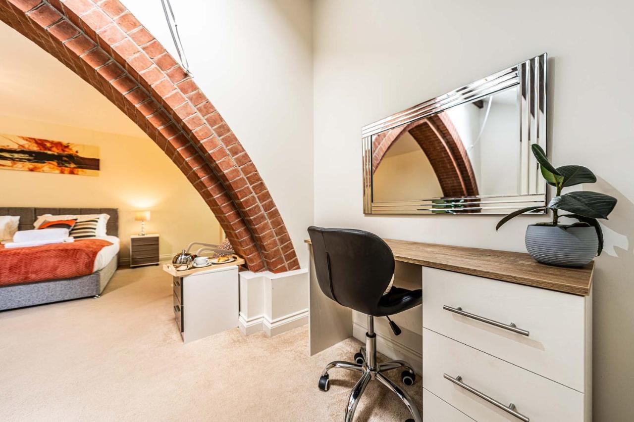 Grade 2 Listed Converted Church, Within 750Yrds To Southsea Beach Portsmouth Kültér fotó