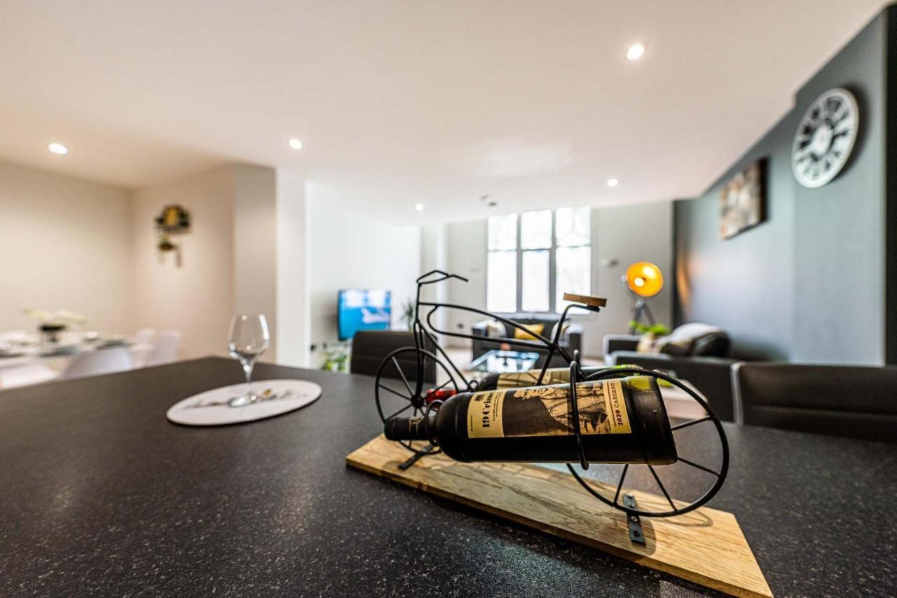 Grade 2 Listed Converted Church, Within 750Yrds To Southsea Beach Portsmouth Kültér fotó